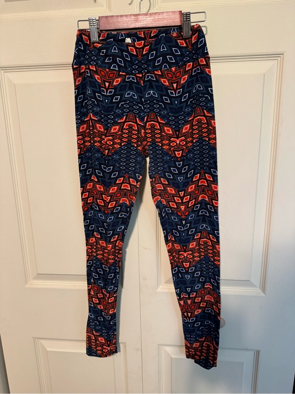 LuLaRoe Navy & Red Geometric Print Leggings 2 pairs